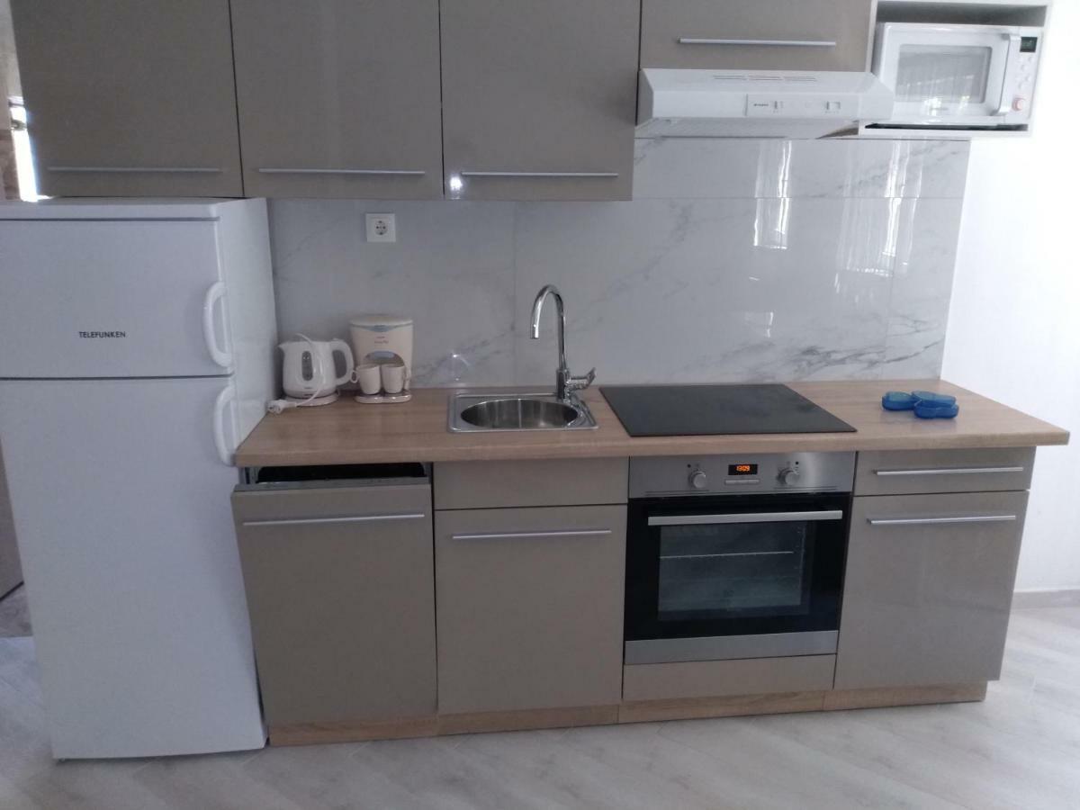 Danijel Lägenhet Novi Vinodolski Exteriör bild